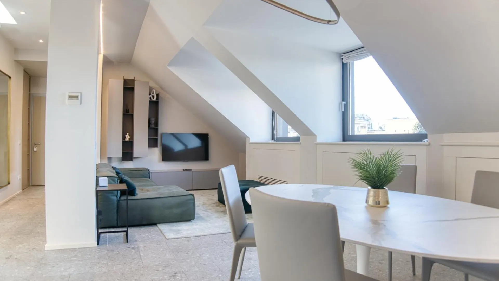 Corso Vittorio Emanuele Stunning Penthouse - Exclusive Living In Milan location